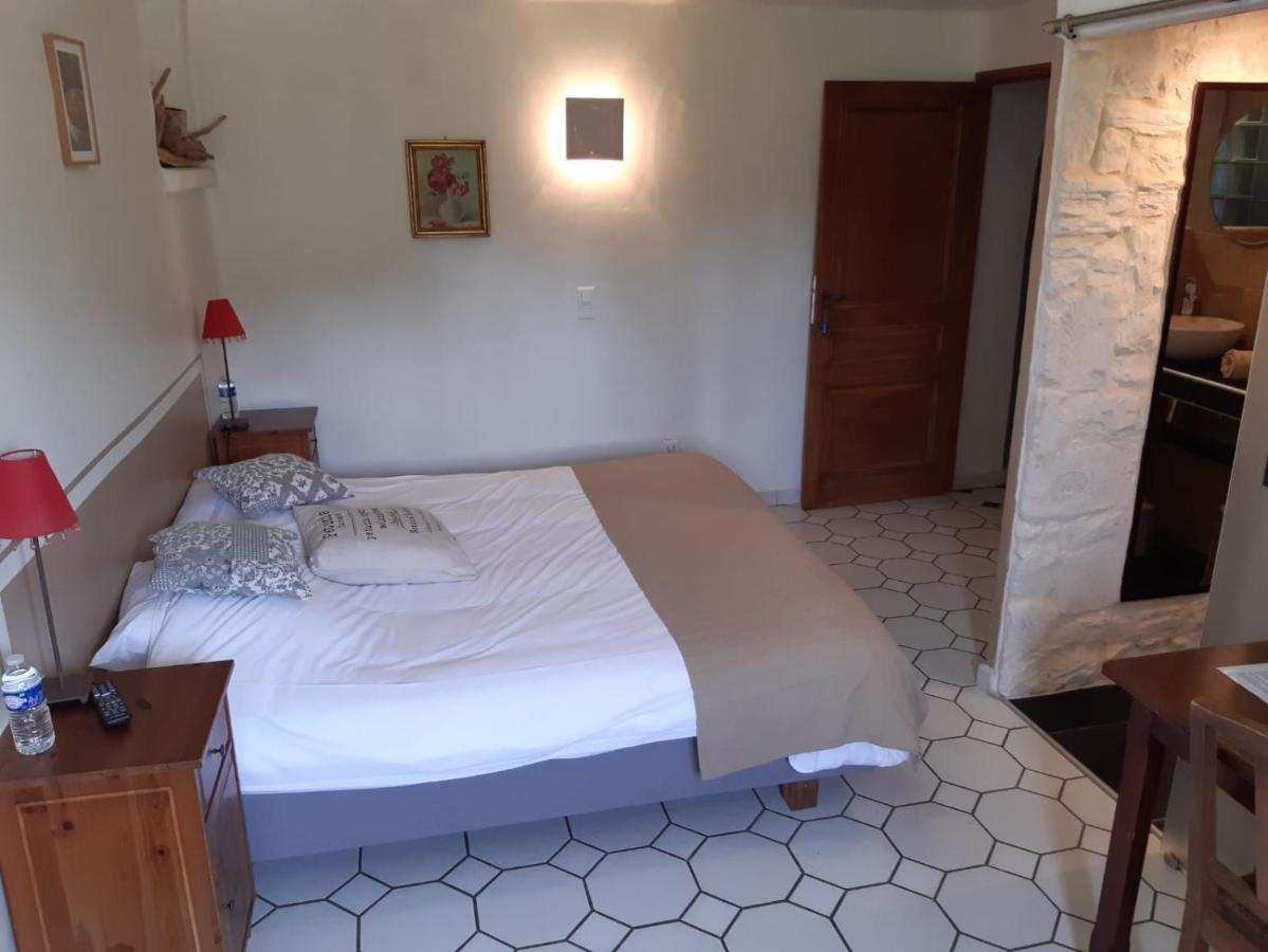 Hotel Le Vieux Platane à Cairanne Extérieur photo