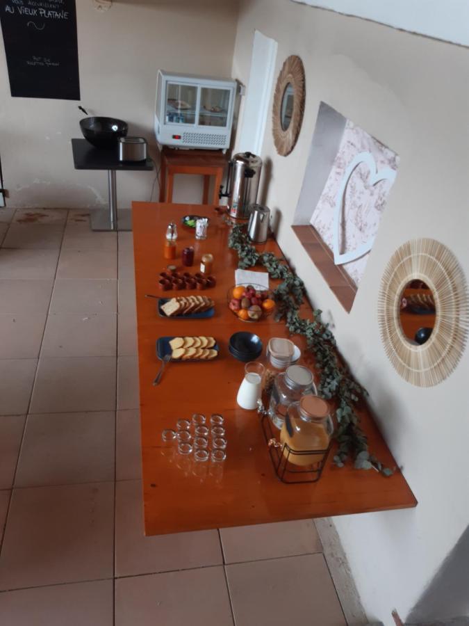 Hotel Le Vieux Platane à Cairanne Extérieur photo