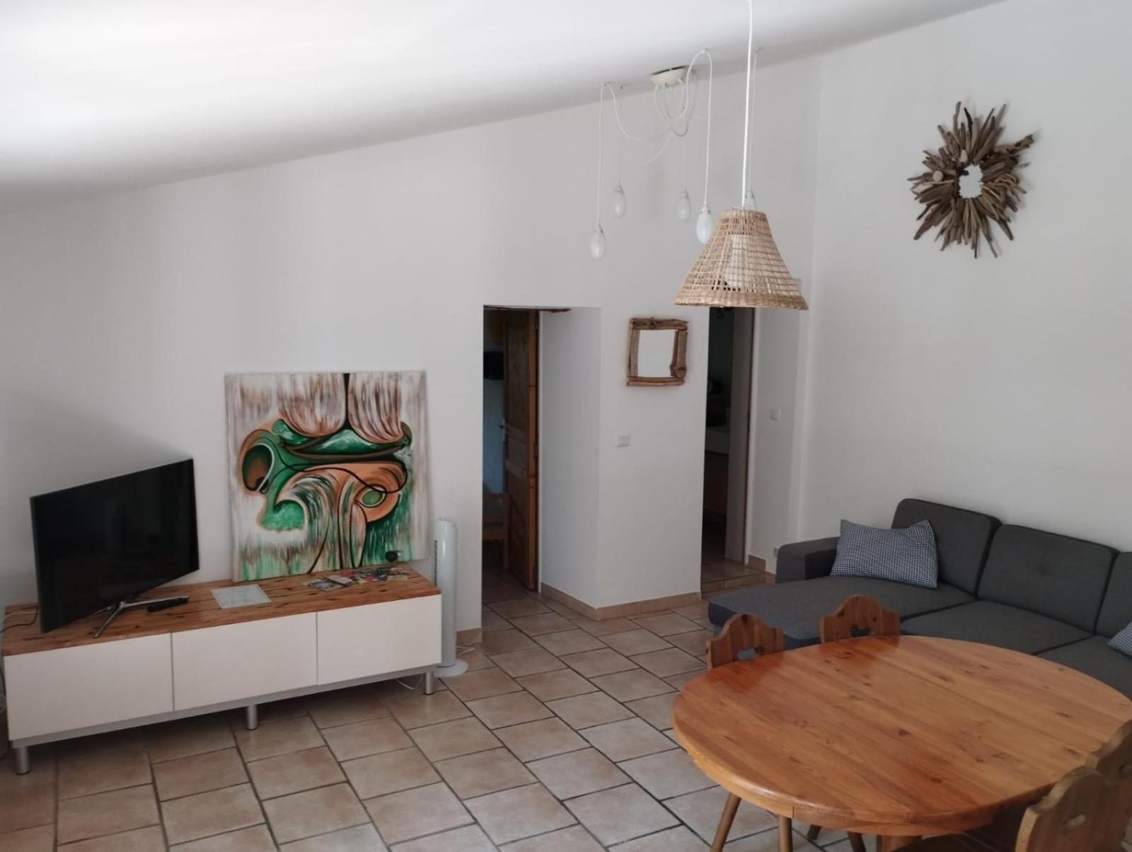 Hotel Le Vieux Platane à Cairanne Extérieur photo